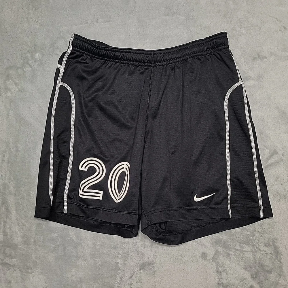 Nike Soccer Shorts Men Medium  Black Dri-Fit Athletic Gym Training Running Retro
